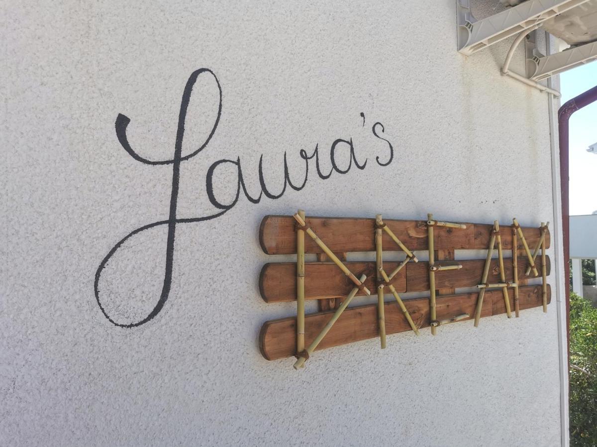 Laura'S Dream Appartments Pag Town Esterno foto